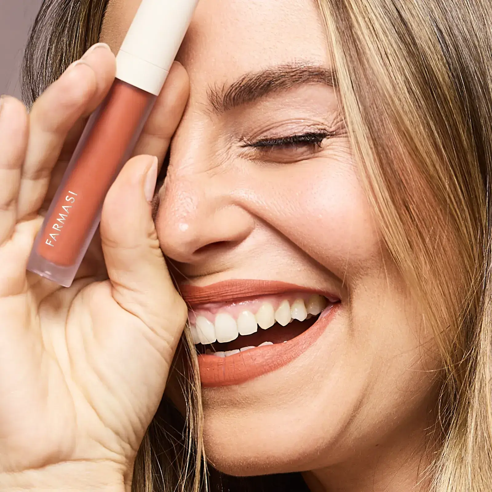 https://content.farmasi.es/Product/1001804_400_2.webp